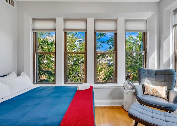 Apartamento Steps To The Lakefront! This Uptown Beauty Is Everything You Need For A Perfect Chicago Getaway Condo